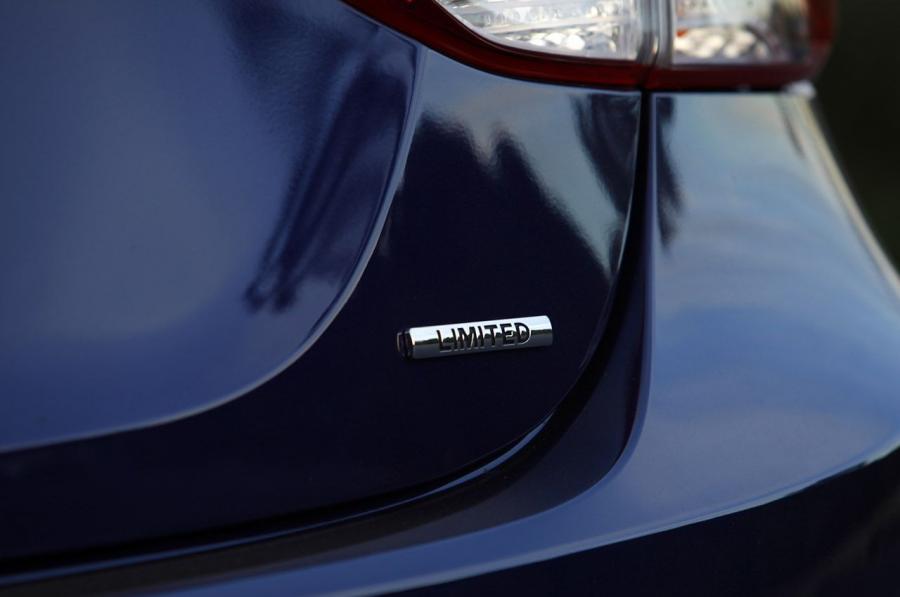  Hyundai Elantra 2011 года  (фото 21 из 144)